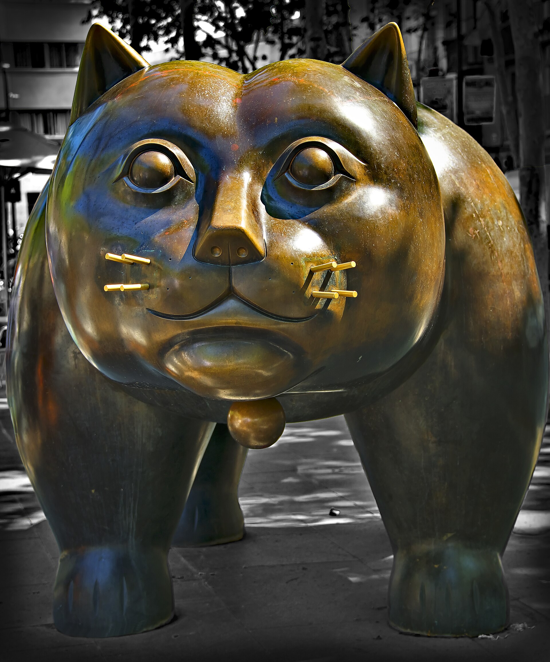 Botero’s bronze cat on the Rambla del Raval, Barcelona