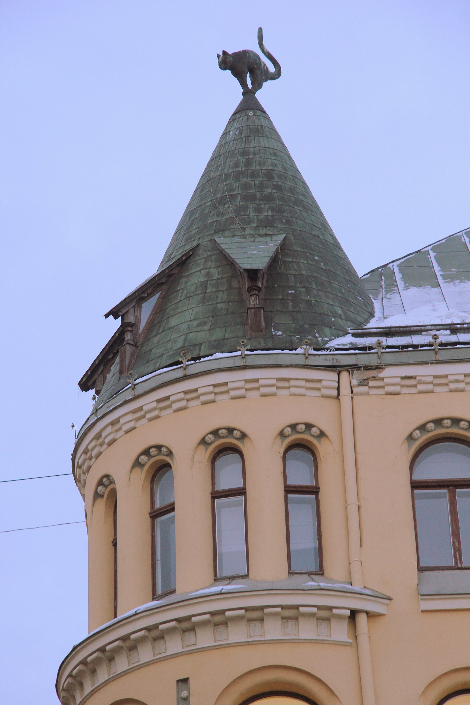 The Cat House on its corner in old Riga